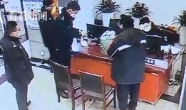 武汉快递员爆料视频最新,揭秘快递行业背后真相