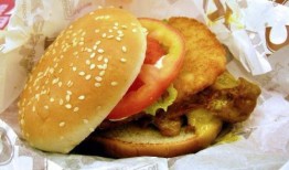 肯德基汉堡爆料视频真实,真实爆料视频曝光，内幕令人震惊