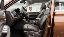 荣威rx8最新爆料视频,硬派SUV实力升级，性能与颜值双提升